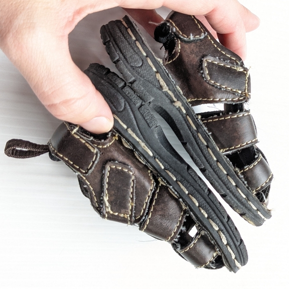 Baby boy's brown fisherman sandals size 3 - Picture 5 of 7